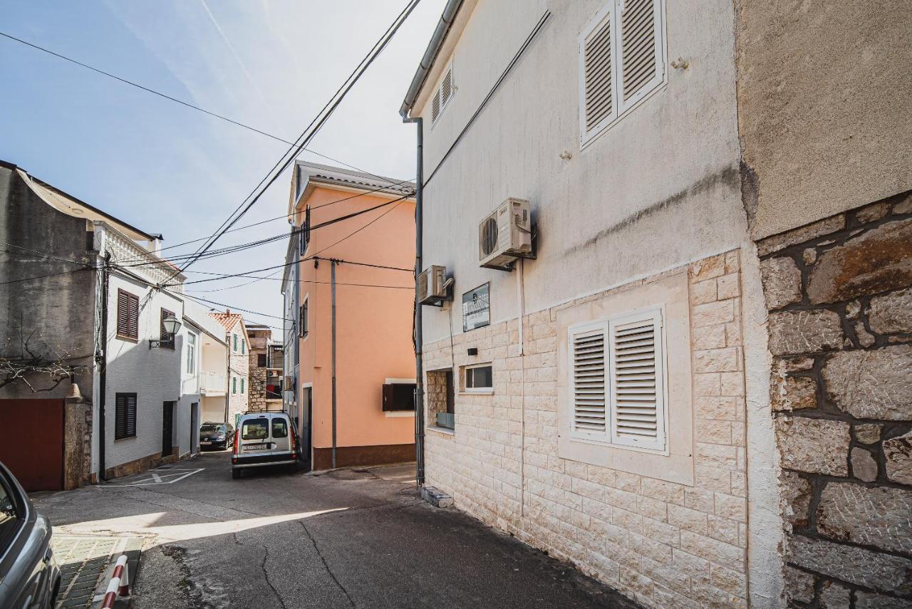 Downtown Park Apartments With Balcony Vodice Exterior photo